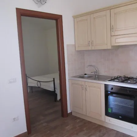 Gli Olivastri, La Rosa Dei Venti Con Piscina E Solarium , Vista Mare ,climatizzatore ,wifi * Aglientu